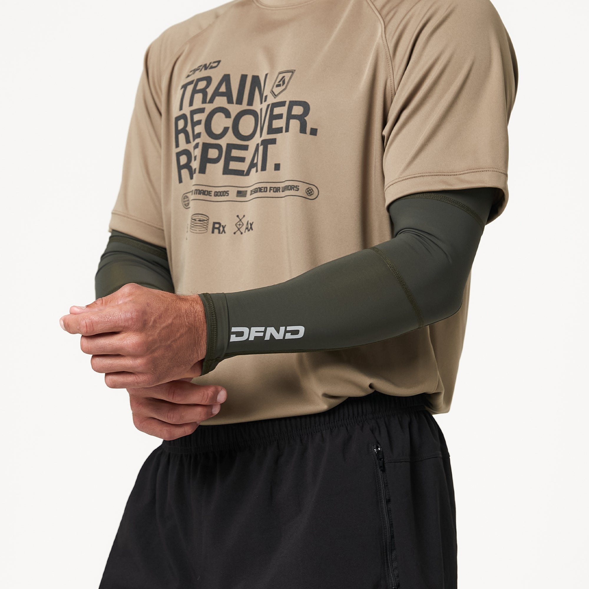 ACTIVE Ax COMPRESSION ARM SLEEVES ( 2 PACK)